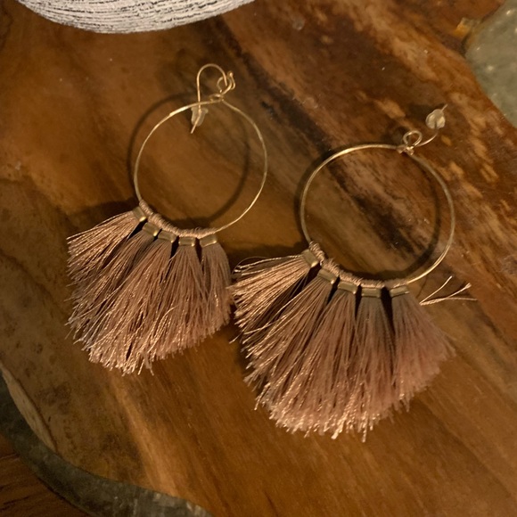 EUC Boho Earrings - Picture 1 of 1